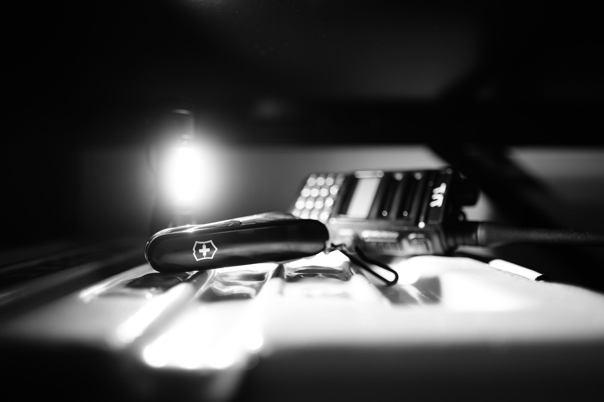 a black and white photo of a remote control